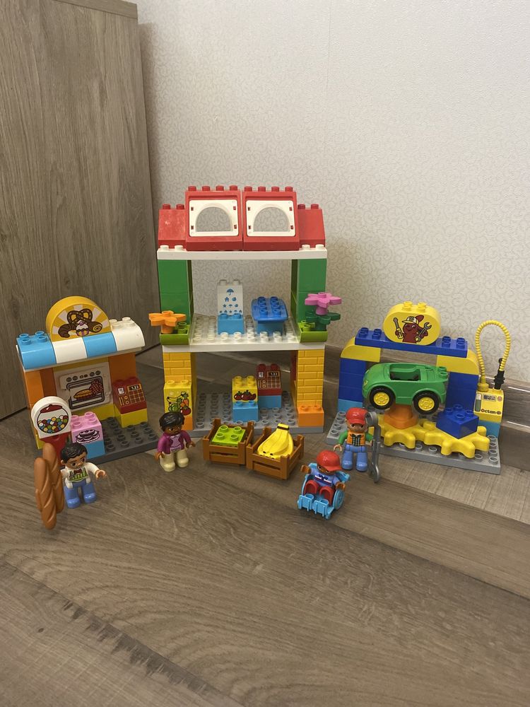 Лего дупло місто LEGO DUPLO Городская площадь (10836)