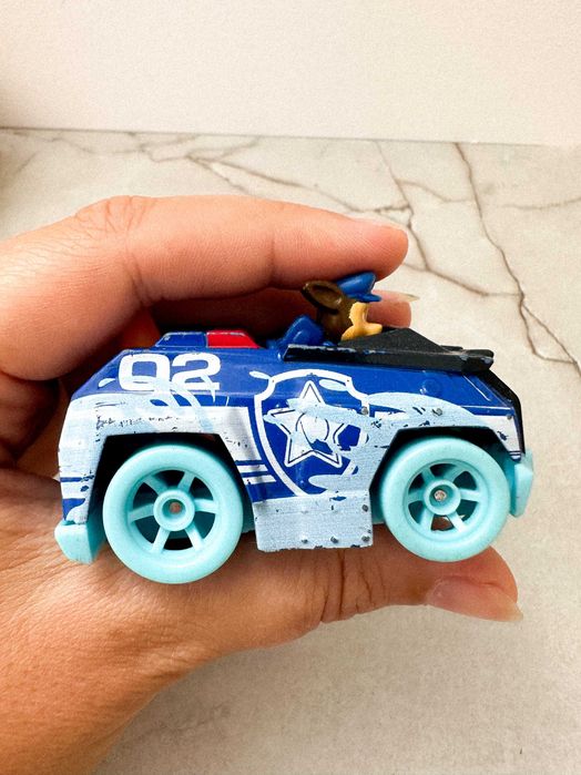 Psi Patrol Chase autko zabawka dla dziecka auto