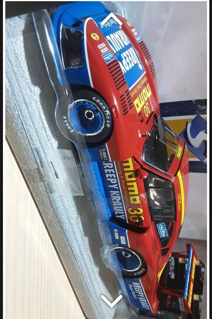 Miniaturas de carros 1.18
