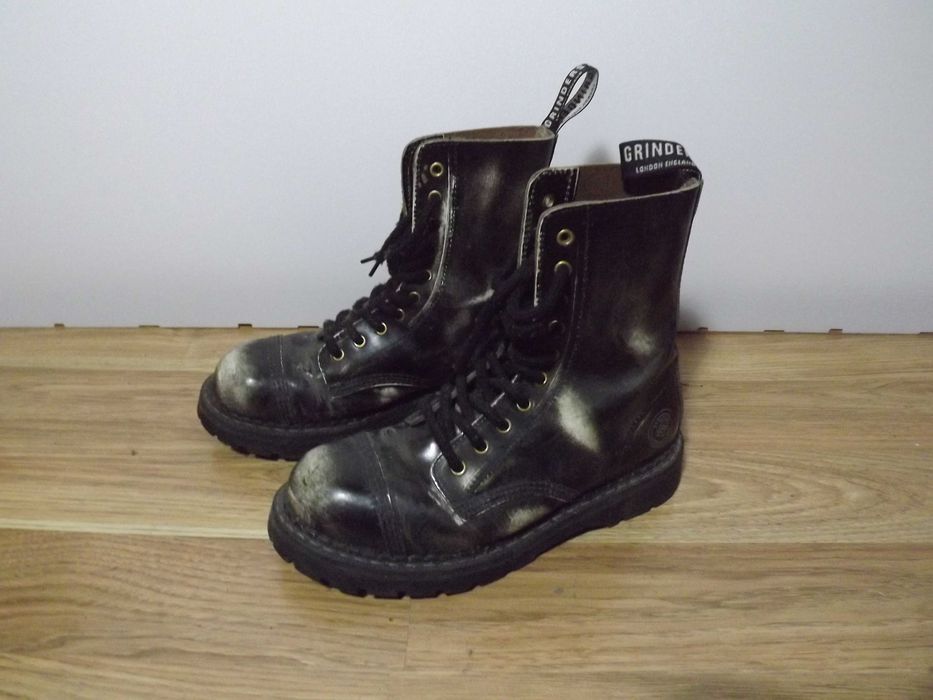 Glany Grinders London England roz 8