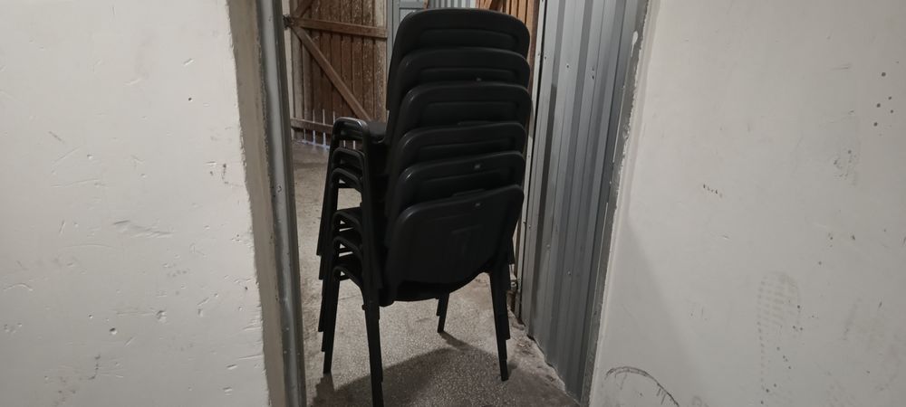 6 krzeseł konferencyjnych, tapicerowanych