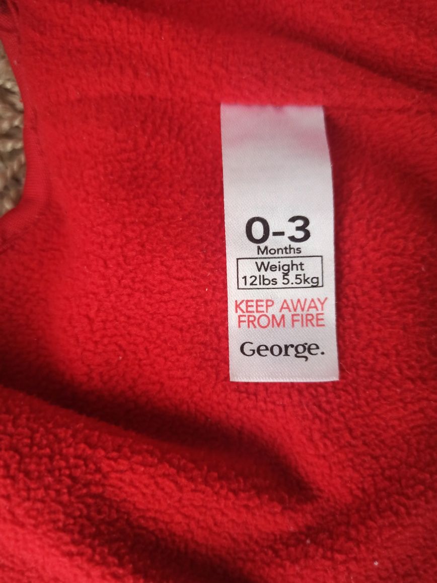 Безрукавка жилетка червона George, 0-3-6