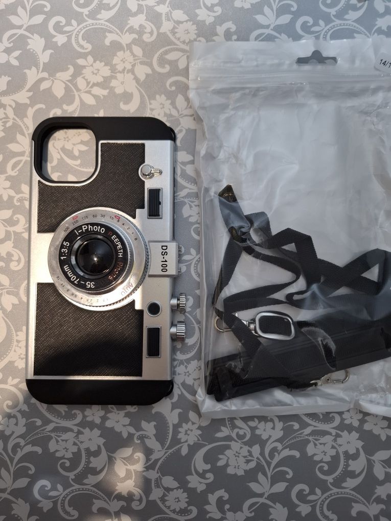 Etui plecki do iPhone 14 plus.