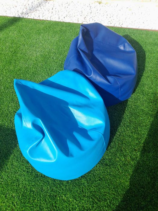 Puff`s azuis decorativos