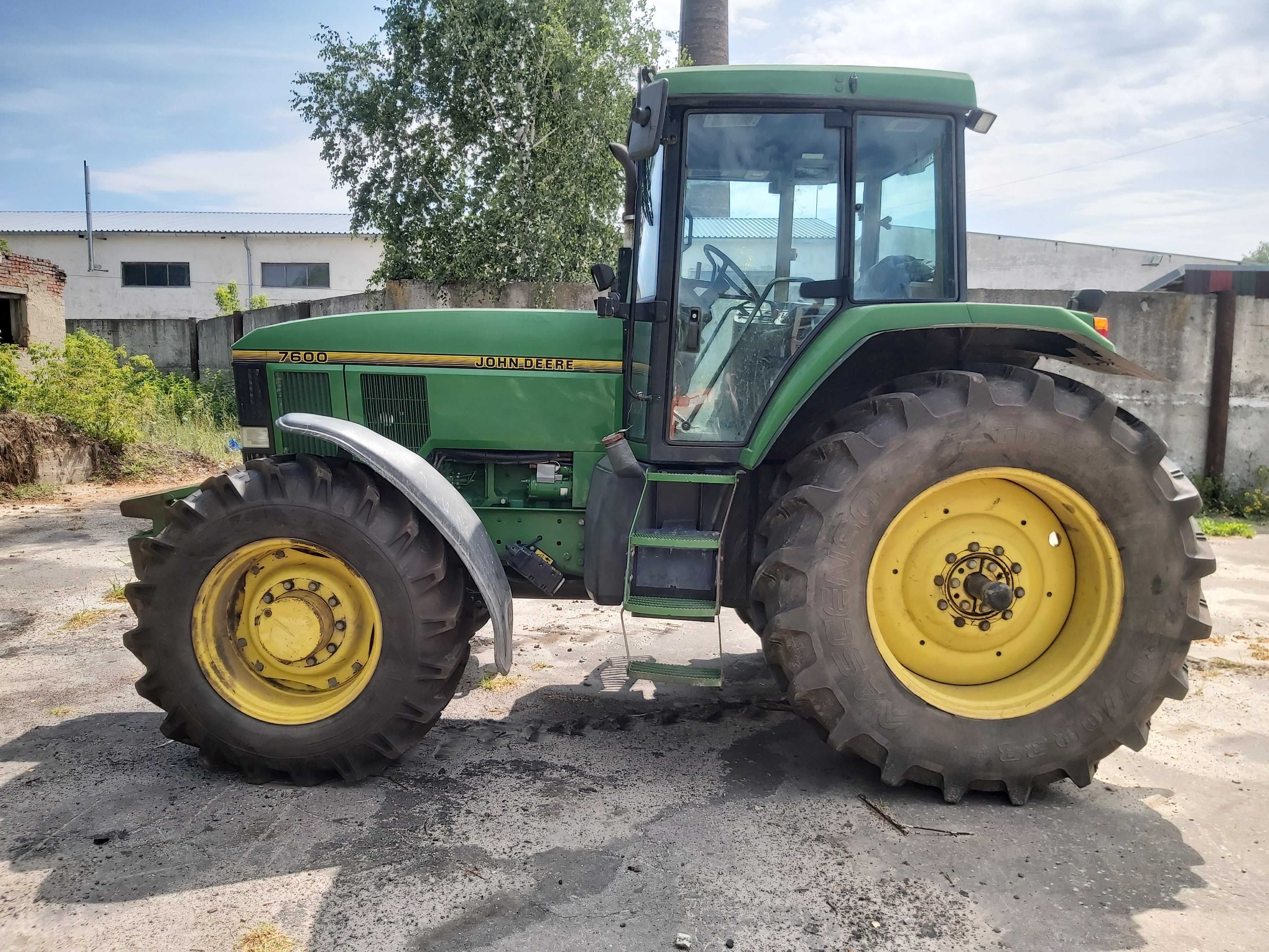 Трактор John Deere 7600 - 1995 рік