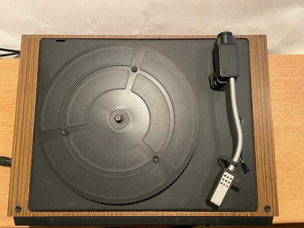 Gramofon Emanuel G-902 fs