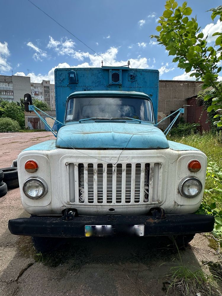 ГаЗ 3507 1990 року