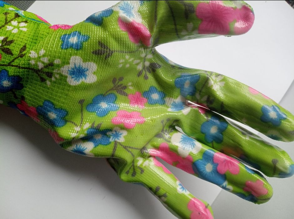 Rękawice ochronne robocze ogrodowe antypoślizgowe zielone 3 pary nowe