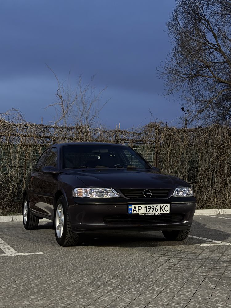 Opel Vectra B 1.6 v16