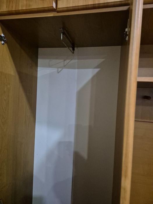 Продам шафу, в гарному стані.