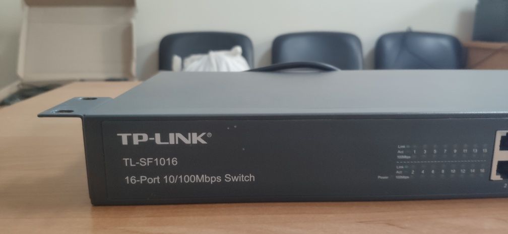 Коммутатор локальной сети (Switch) TP-Link TL-SF1016