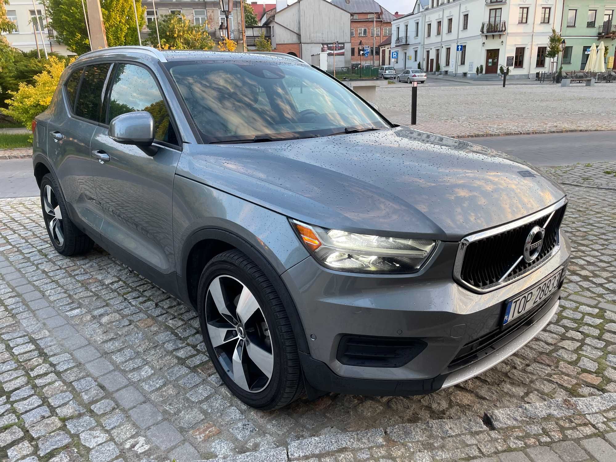 VOLVO XC40 T5 2019 2.0 B Sprzedam super stan