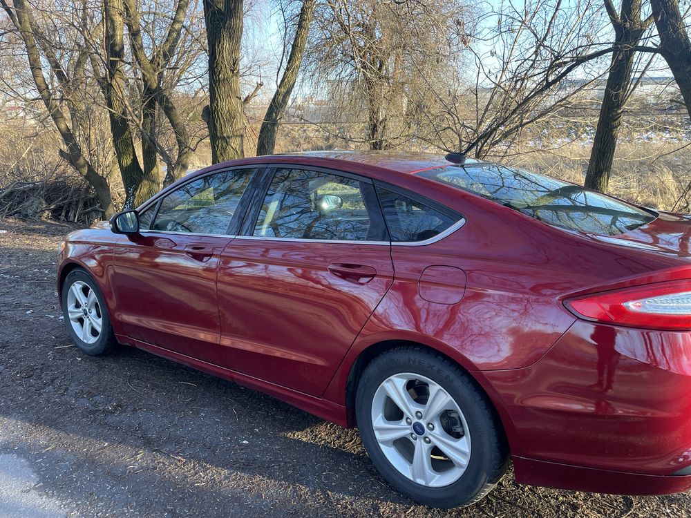 Ford Fusion 2013 2.5 бензин