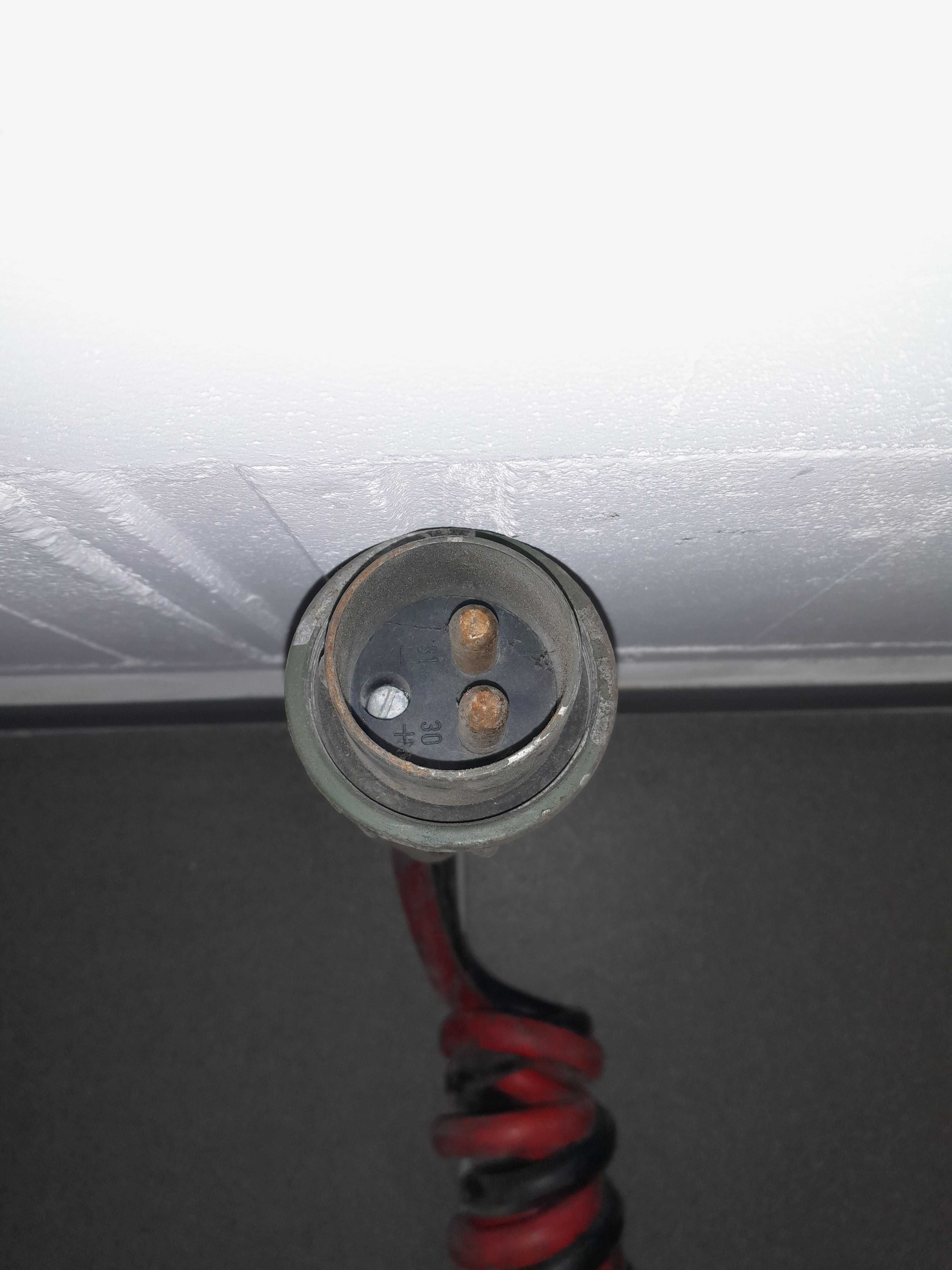 Kable wysokonatężeniowe NATO 24v, 2 piny