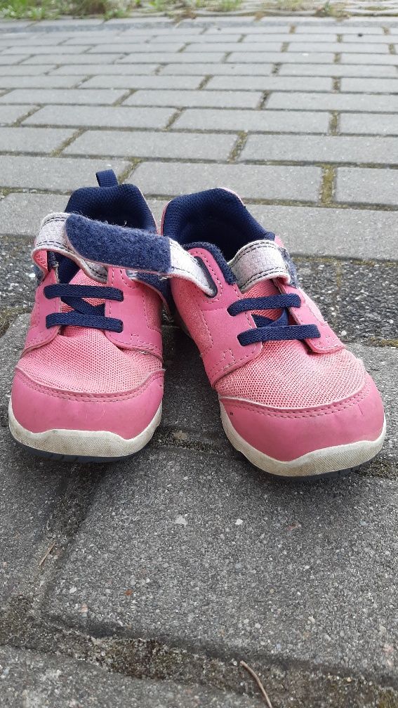 Buty adidasy dziecięce dziewczęsce Decathlon rozmiar 26, 17 cm wkładka
