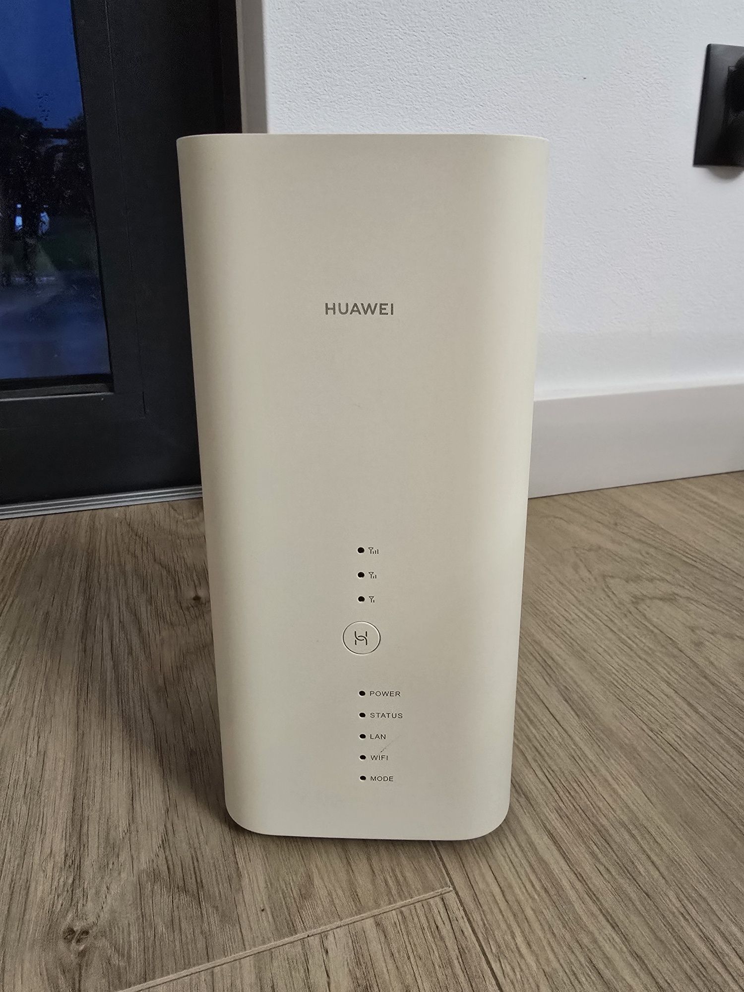 Huawei Router B818 - 263 4G LTE usb ultra ruter modem