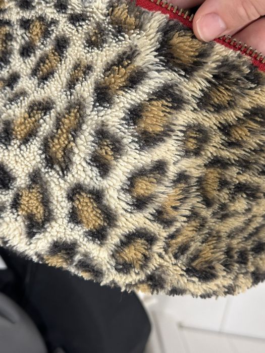 Велика леопардова плюшева бананка levi’s