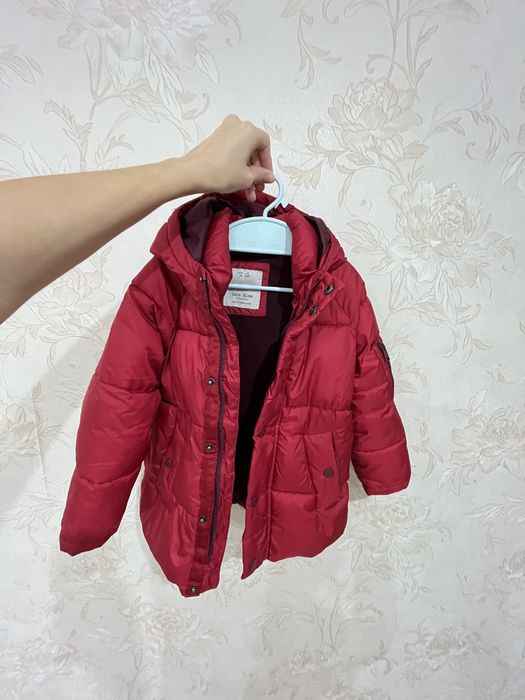 Куртка Zara тепла