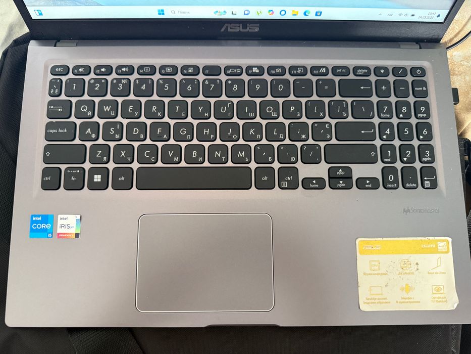 Asus VivoBook Х515ЕА_Х515ЕА в хорошем состоянии
