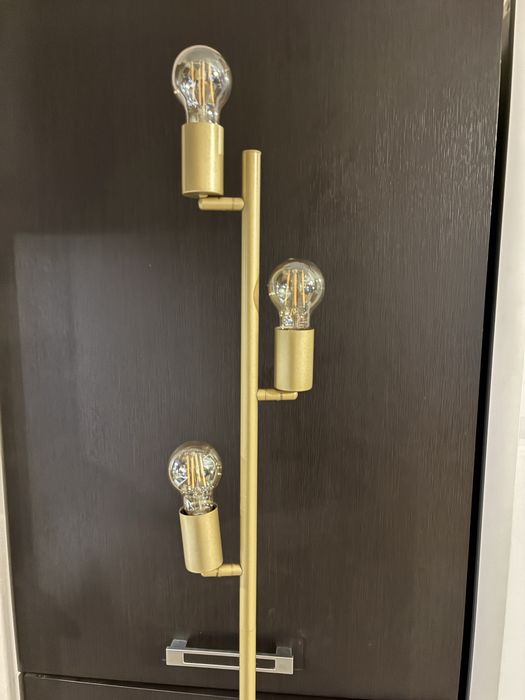 Lampa stojaca  bardzo stylowa