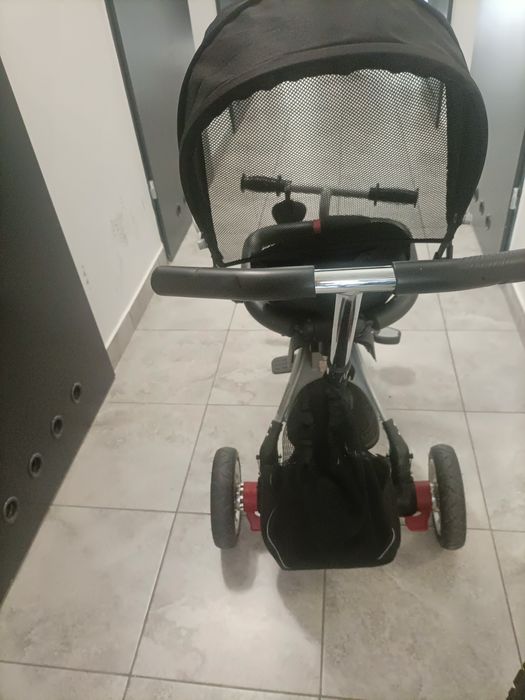 Rowerek z budką czarny