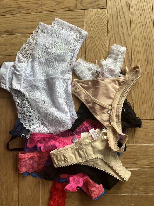 Majtki stringi zestaw 14 par