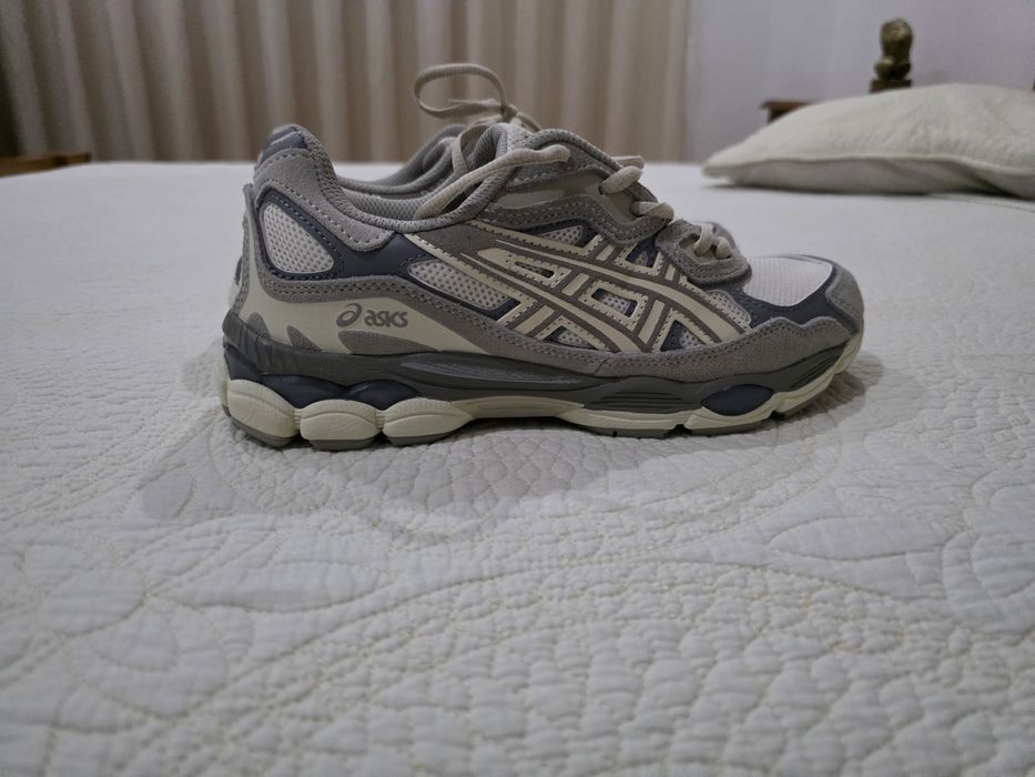 Sapatilhas ASICS GEL - NYC