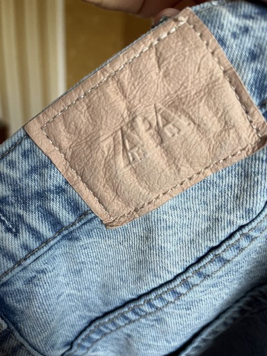 Zara джинси розмір с-м