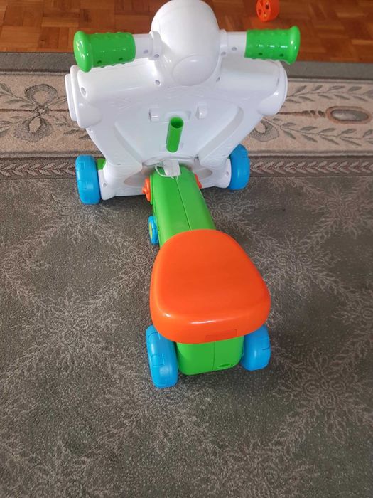 chodzik pchacz jezdzik balkonik do nauki 3 w 1 prawie nowy