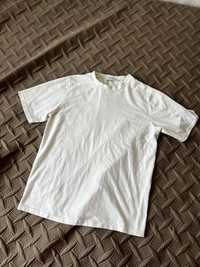 Белая футболка М размер