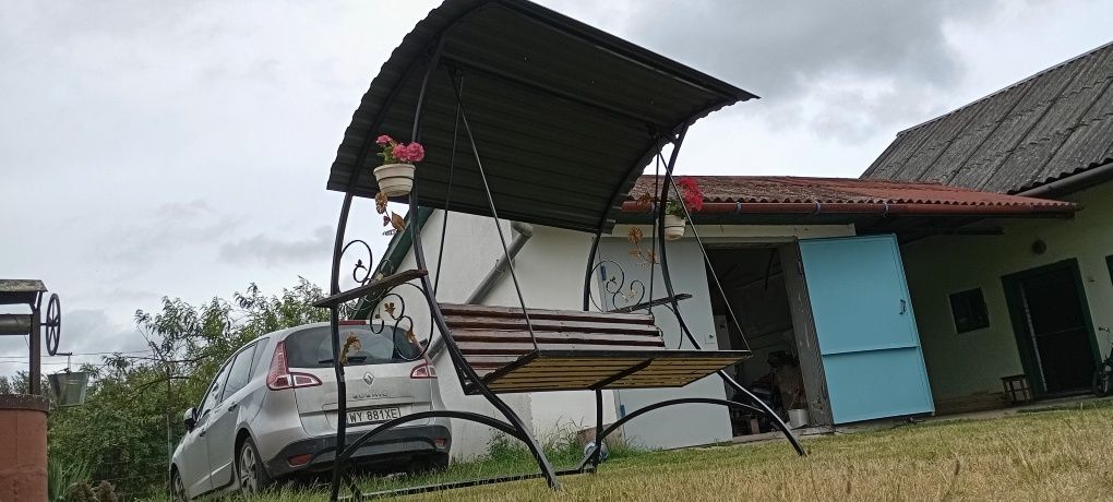 Гойдалка садова, качеля