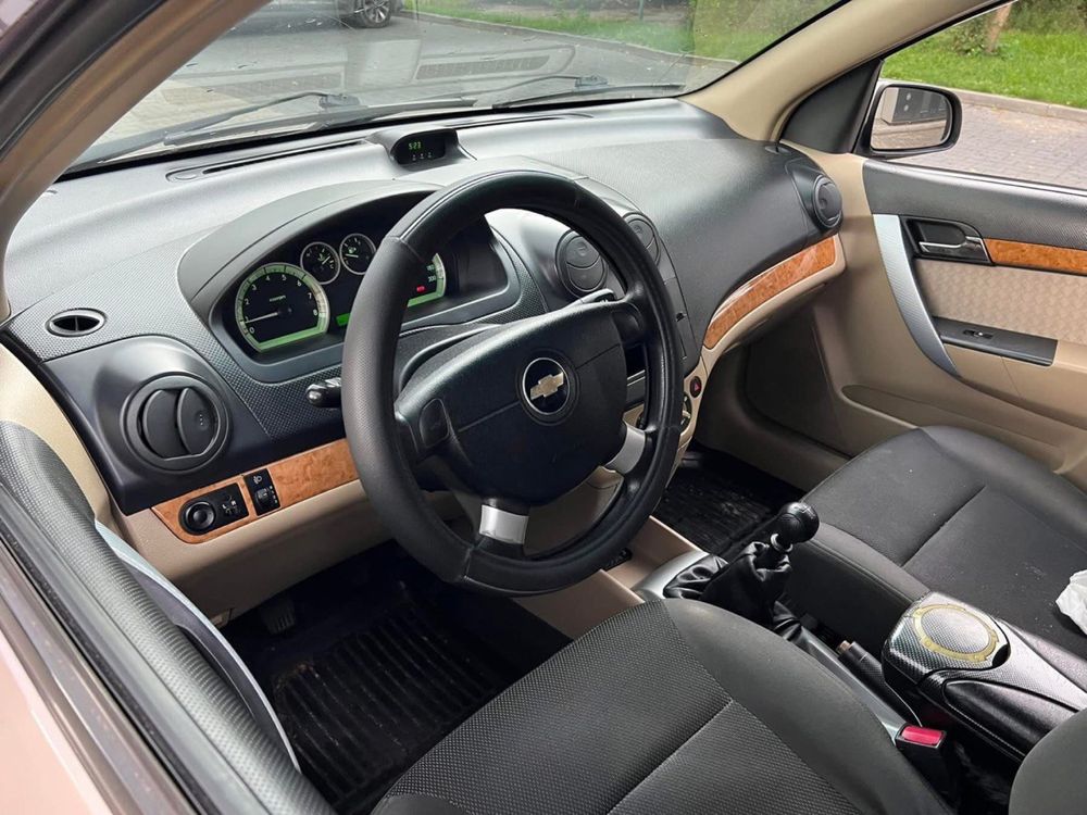 Продам Шевролет Авео 1.6 бенз. 130тис. км