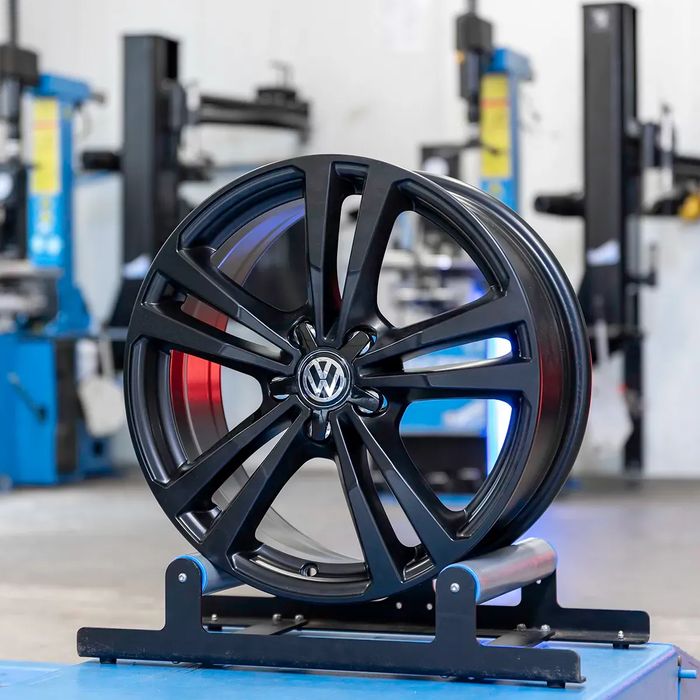 NOWE ORYGINALNE Felgi / Koła 18" - Volkswagen Golf Touran Passat T-Roc