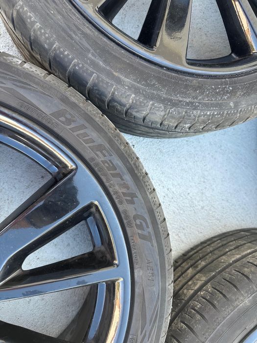 Jantes 18 nissan juke quase novas e pneus
