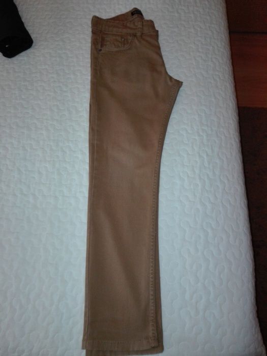 Calças sarja  11 12 anos  Bege e calça  azul