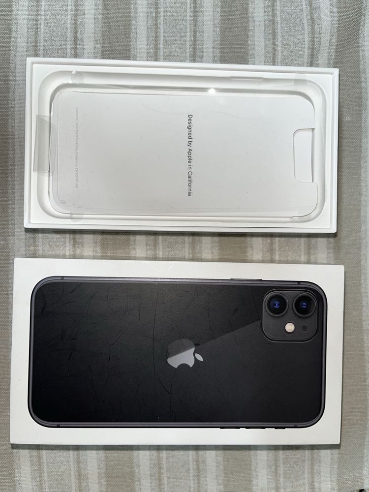 Iphone 11 com 64GB