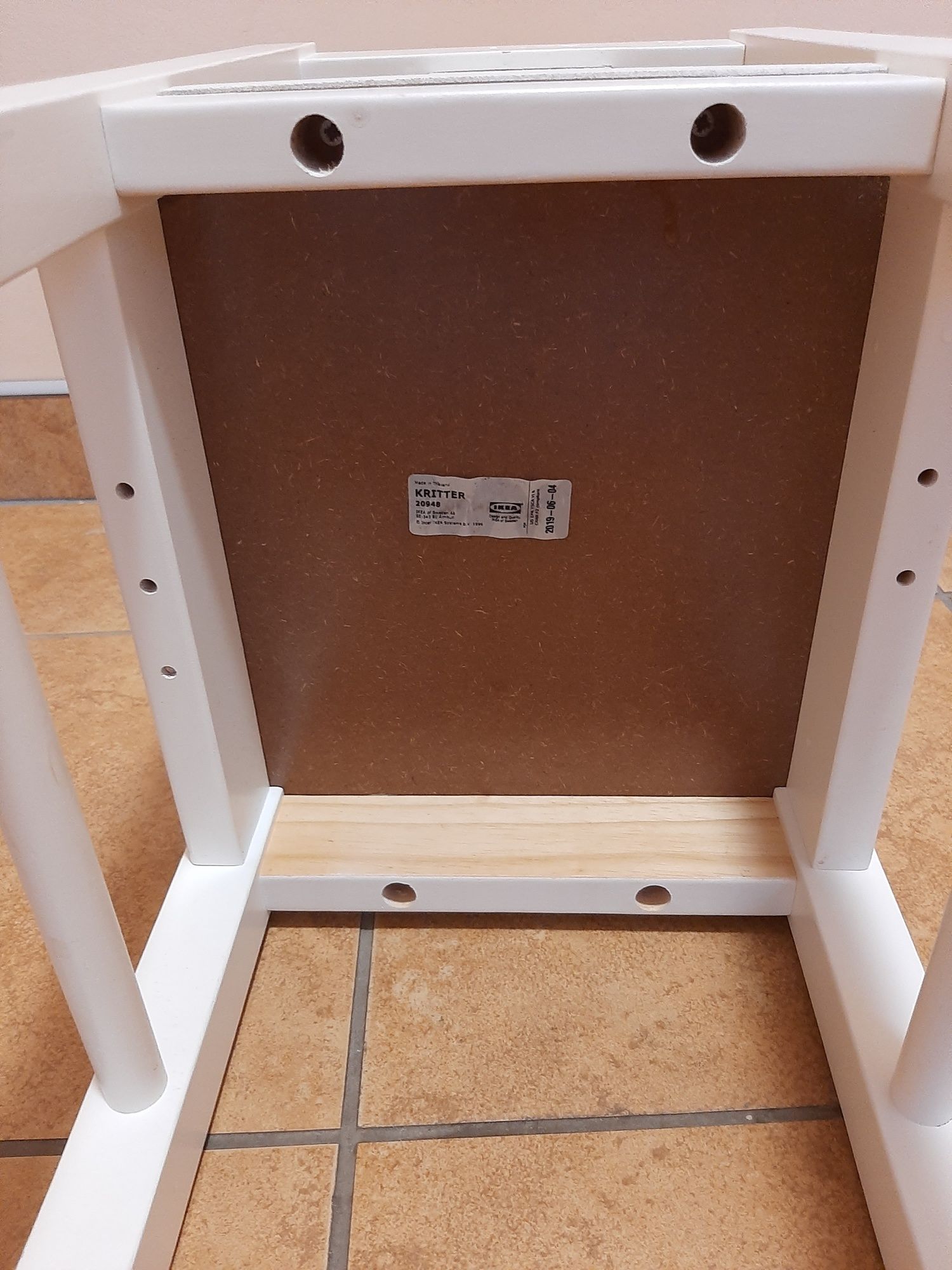 Ikea Kritter krzesełko dla dzieci