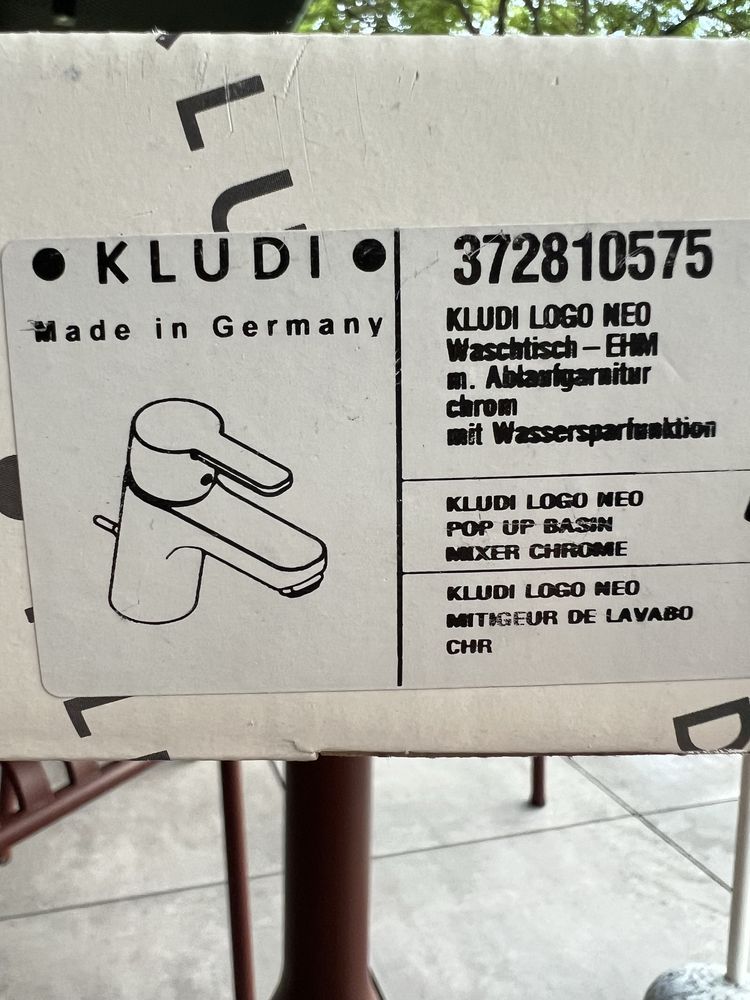 Bateria umywalkowa Kludi Logo Neo z korkiem automatycznym