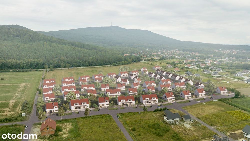 Dom w Sobótce na sprzedaż