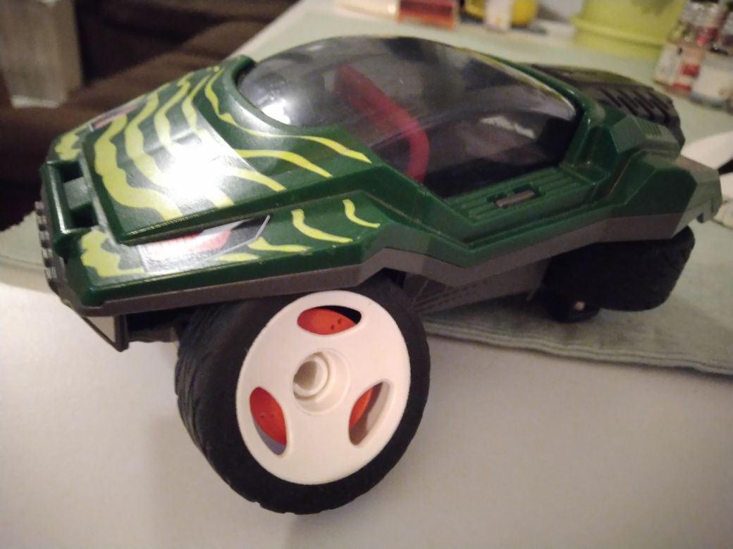 Samochodziki zabawki