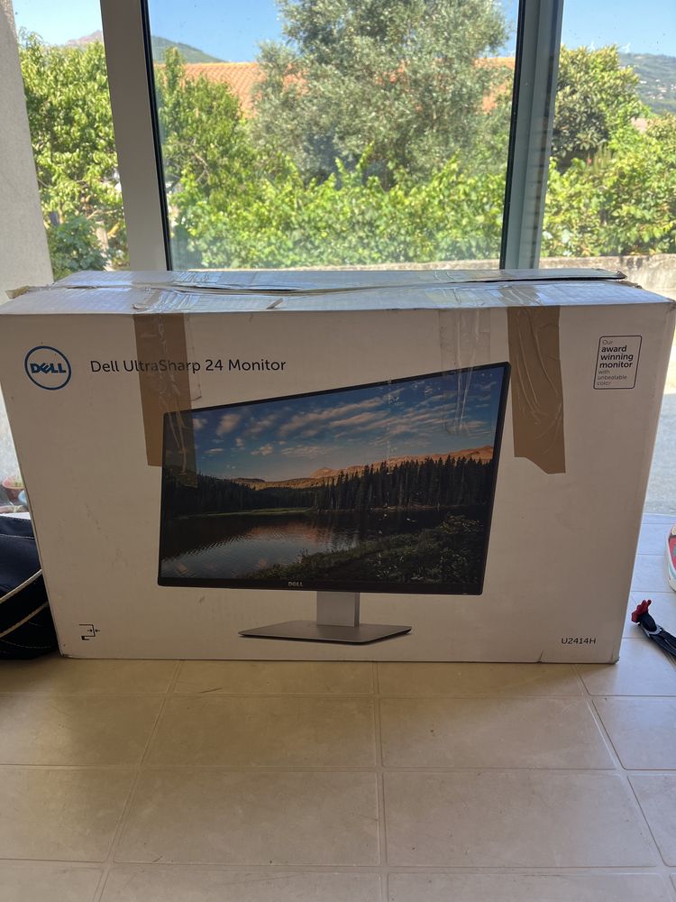 Monitor Dell UltraSharp 24” (U2414H) — Full HD IPS