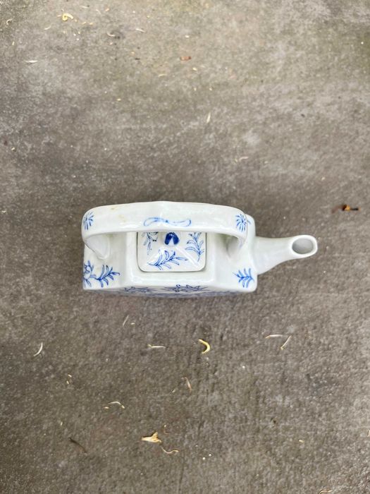 Bule de chá de porcelana