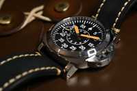 Zegarek mechaniczny aviator, lotniczy