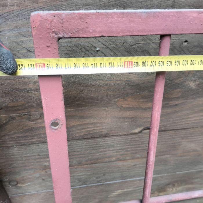 Krata , płot , ogrodzenie