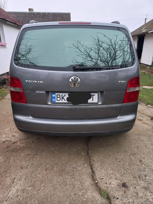 Volkswagen Touran