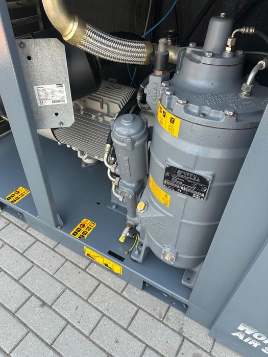 KOMPRESOR ŚRUBOWY  Atlas Copco  GA37 VSD 37KW  7,25 m3/min Falownik