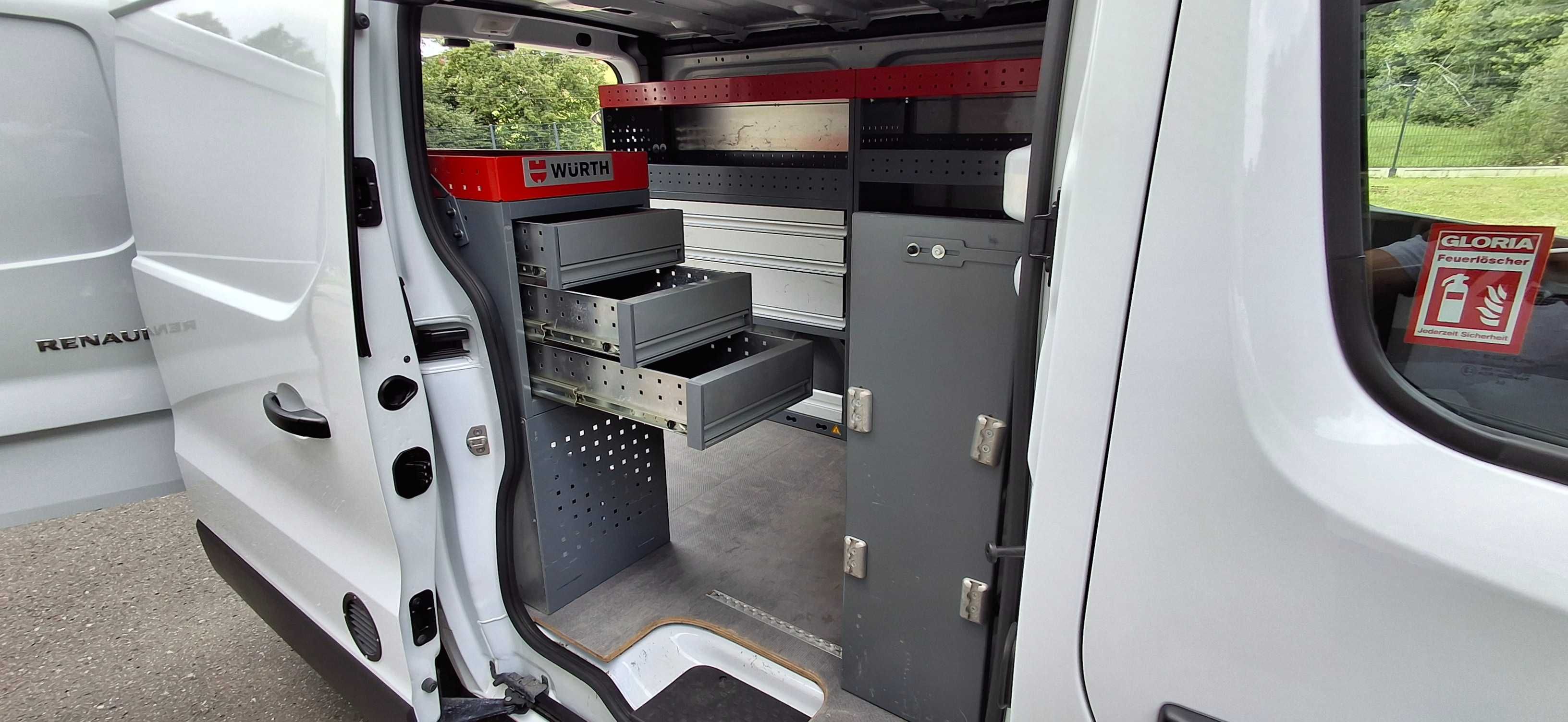 Zabudowa serwisowa warsztatowa regały WURTH + Trafic Vivaro T6 Vito