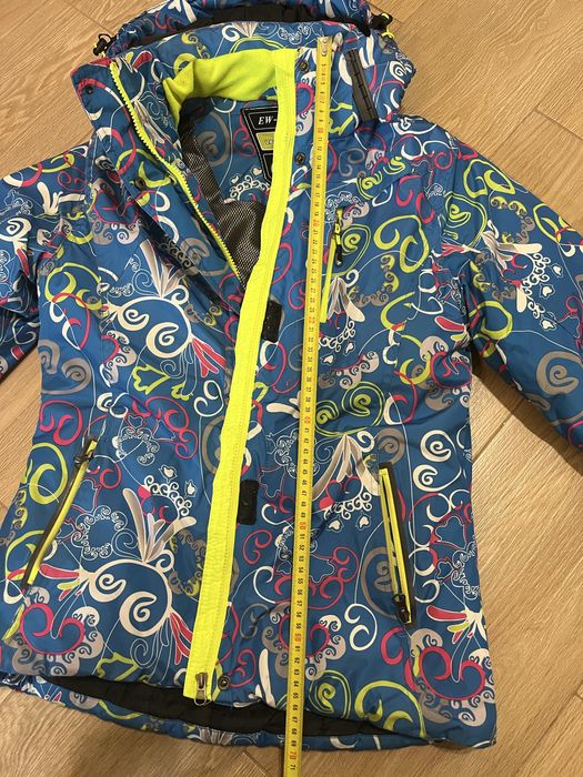 Лижна жіноча куртка м