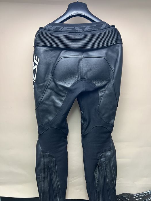 FATO | Conjunto 2 peças de Mulher - Dainese