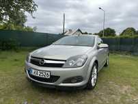 Opel astra H cabrio 1.8 ben